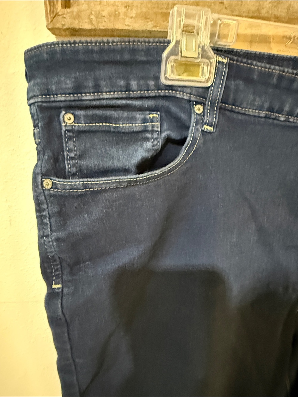 Signature by Levi Strauss Dark Wash Skinny Mid Rise Jeans 22S - Picture 3 of 10